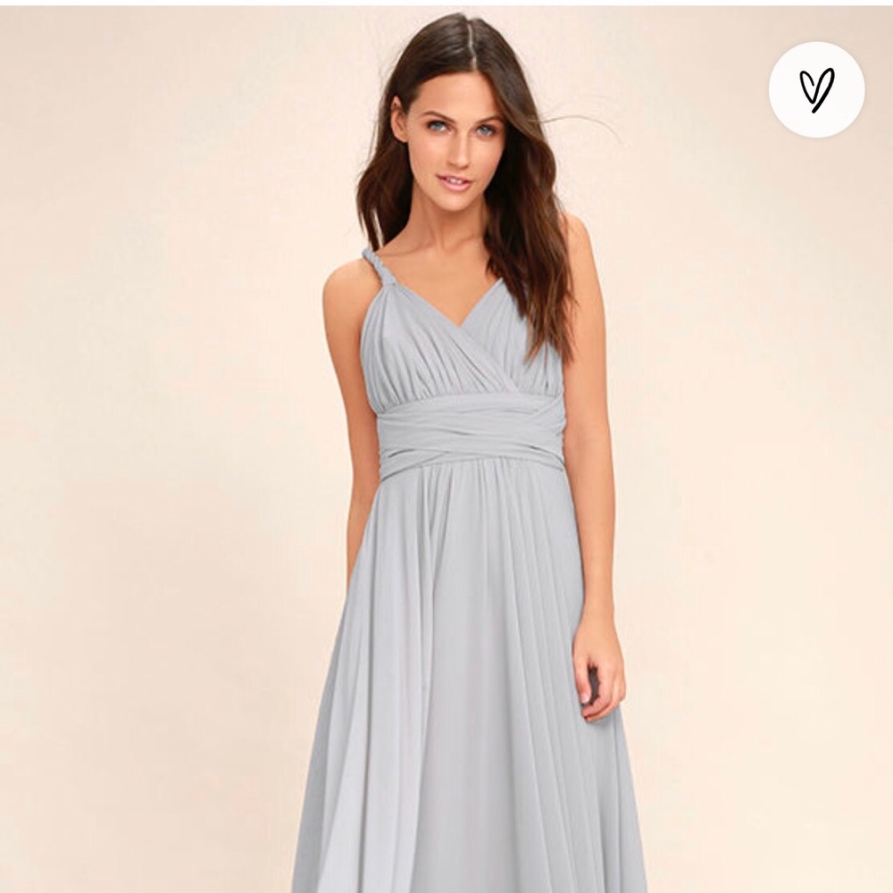 LULUS Carte Blanche light grey Maxi dress size Medium.